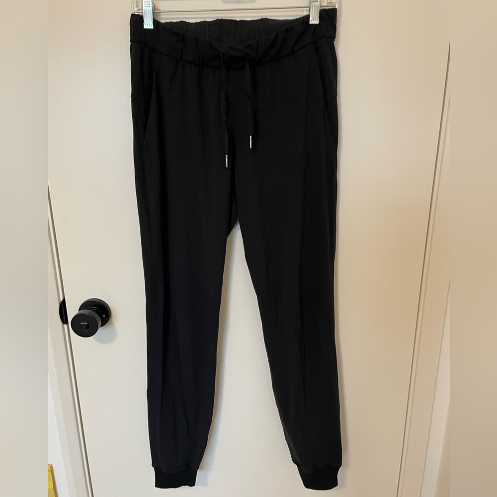 Lululemon Women’s Joggers
